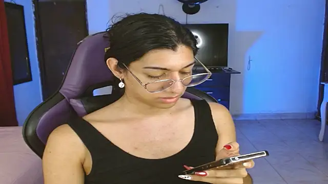 engielphoenis14 online show from 16, 1, 2026