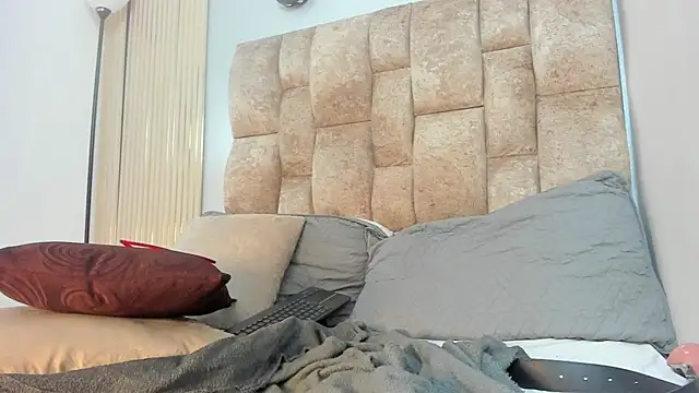 amatista  smith online show from 30, 10, 2025