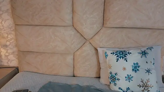 amatista  smith online show from 17, 12, 2025