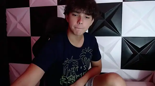 Dani cumboy online show from 21, 12, 2024