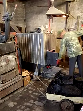 Snapshot of MityaXLoves chatting on 19, 10, 2025 MityaXLoves online show from 19, 10, 2025