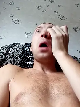 Snapshot of MityaXLoves chatting on 22, 10, 2025 MityaXLoves online show from 22, 10, 2025