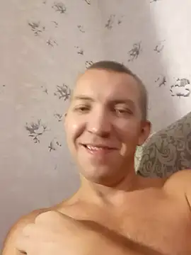 Snapshot of MityaXLoves chatting on 25, 10, 2025 MityaXLoves online show from 25, 10, 2025