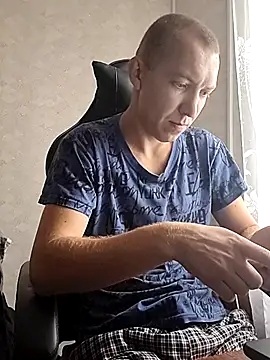 Snapshot of MityaXLoves chatting on 23, 11, 2025 MityaXLoves online show from 23, 11, 2025