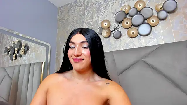 Snapshot of TomLondon_ chatting on 3, 2, 2025 TomLondon online show from 3, 2, 2025