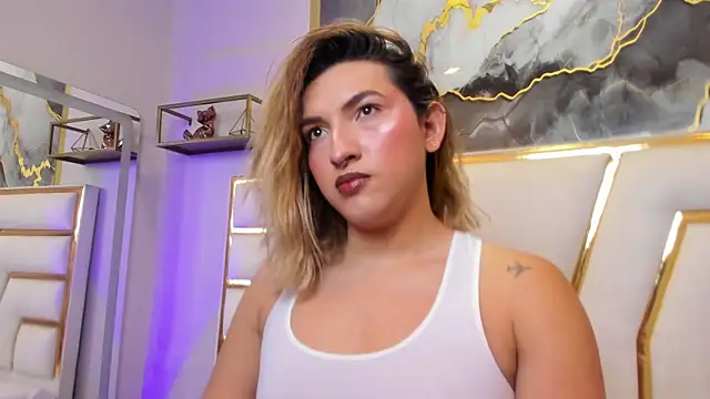 Snapshot of TomLondon_ chatting on 4, 12, 2025 TomLondon online show from 4, 12, 2025