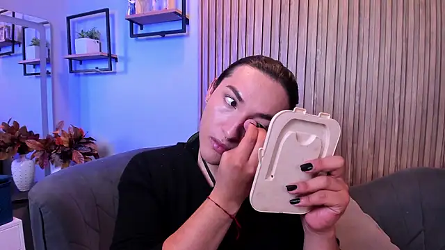 TomLondon  online show from 24, 2, 2026