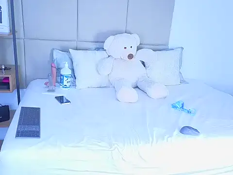 sorafire online show from 13, 4, 2026