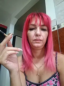 Snapshot of Evadesirex46 chatting on 12, 9, 2025 Evadesirex46 online show from 12, 9, 2025