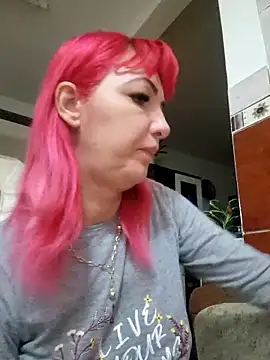 Snapshot of Evadesirex46 chatting on 7, 10, 2025 Evadesirex46 online show from 7, 10, 2025