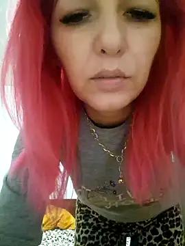 Snapshot of Evadesirex46 chatting on 8, 10, 2025 Evadesirex46 online show from 8, 10, 2025