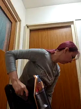 Evadesirex46 online show from 12, 3, 2026