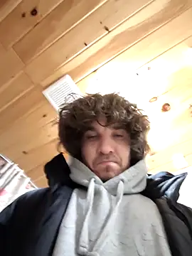 Lilsmokeshow017 online show from 18, 4, 2026