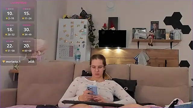 Girl alone home online show from 8, 3, 2026