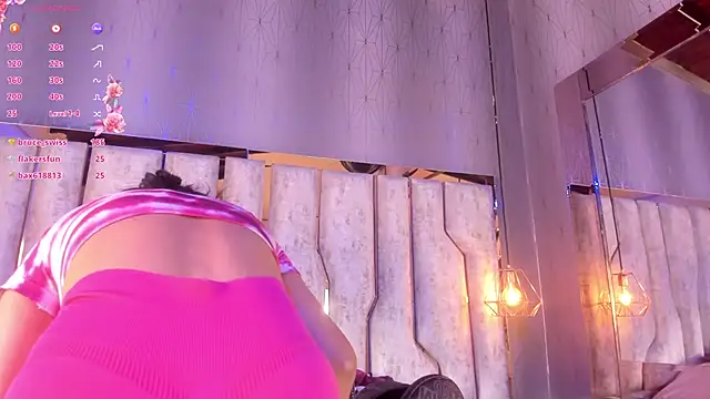 Snapshot of barbara_cambels chatting on 1, 2, 2025 barbara cambels online show from 1, 2, 2025