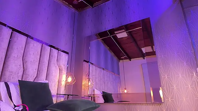 Snapshot of barbara_cambels chatting on 12, 2, 2025 barbara cambels online show from 12, 2, 2025