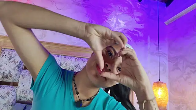 Snapshot of barbara_cambels chatting on 13, 9, 2025 barbara cambels online show from 13, 9, 2025