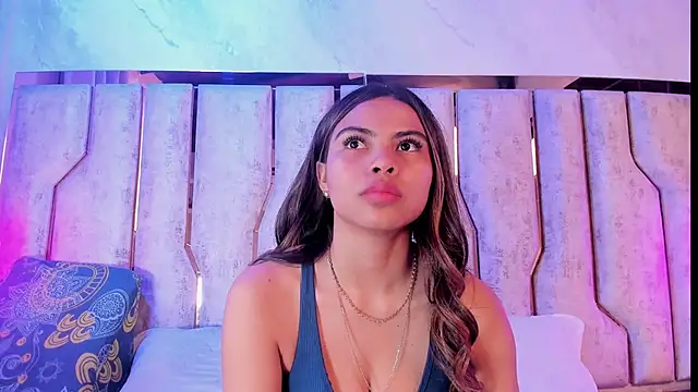 Snapshot of barbara_cambels chatting on 17, 9, 2025 barbara cambels online show from 17, 9, 2025