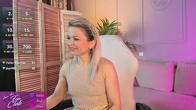 Snapshot of Gloria_Lovely chatting on 10, 1, 2025 Gloria Lovely online show from 10, 1, 2025