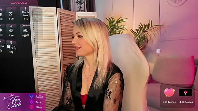 Snapshot of Gloria_Lovely chatting on 23, 1, 2025 Gloria Lovely online show from 23, 1, 2025