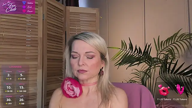 Snapshot of Gloria_Lovely chatting on 18, 3, 2025 Gloria Lovely online show from 18, 3, 2025