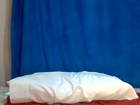 sweet love00 online show from 19, 4, 2026