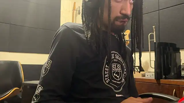 Snapshot of hotcamboy420 chatting on 19, 11, 2025 hotcamboy420 online show from 19, 11, 2025