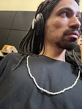 Snapshot of hotcamboy420 chatting on 14, 12, 2025 hotcamboy420 online show from 14, 12, 2025