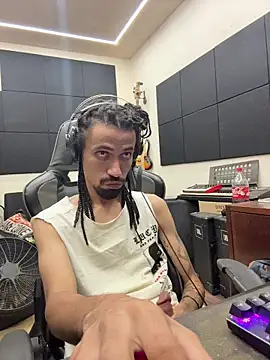 Snapshot of hotcamboy420 chatting on 28, 2, 2026 hotcamboy420 online show from 28, 2, 2026