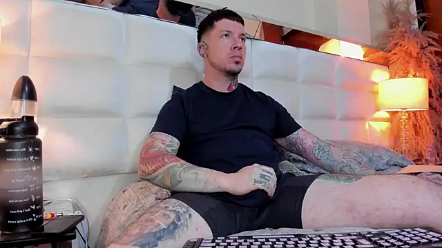 Adam tatto online show from 14, 12, 2025