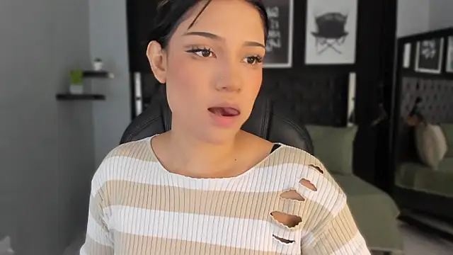 renee shelby  online show from 25, 2, 2026