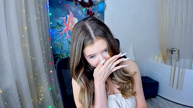 Snapshot of FollowLovee chatting on 12, 1, 2025 FollowLovee online show from 12, 1, 2025