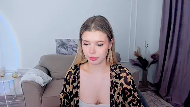 FollowLovee online show from 12, 1, 2026