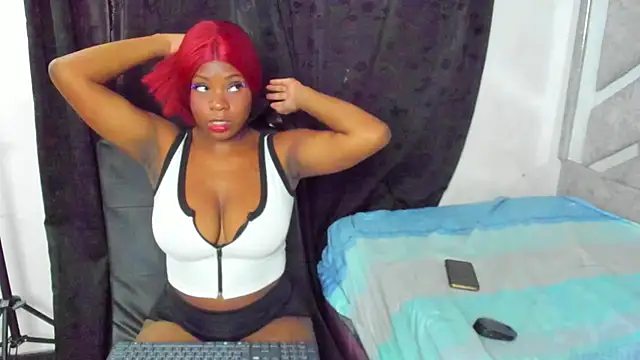 EvaxEmma online show from 12, 9, 2025