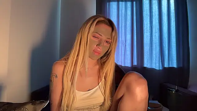 yaprakmericc online show from 9, 11, 2025