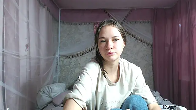 leila bambi  online show from 22, 11, 2025