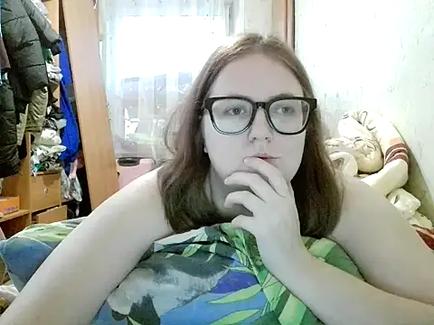 DesireMelissa online show from 5, 12, 2025