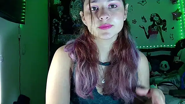 Snapshot of Elith_20 chatting on 30, 10, 2025 Elith 20 online show from 30, 10, 2025