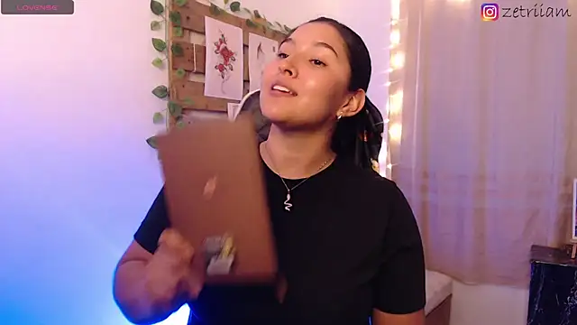 Zetrionn online show from 8, 3, 2025