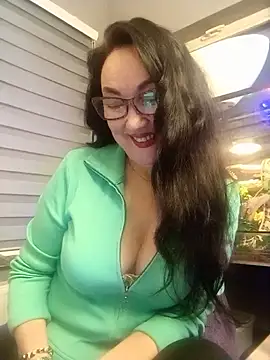 Snapshot of CamilleDesire chatting on 23, 12, 2024 CamilleDesire online show from 23, 12, 2024