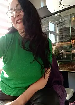 Snapshot of CamilleDesire chatting on 19, 3, 2025 CamilleDesire online show from 19, 3, 2025