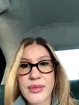 RinaCat online show from 20, 10, 2025