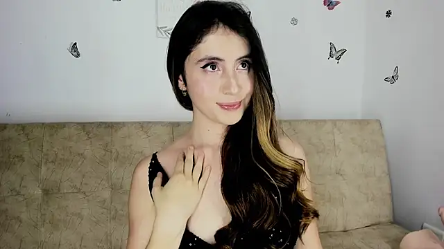 Snapshot of Nicol_Swift_ chatting on 19, 12, 2024 Nicol Swift online show from 19, 12, 2024