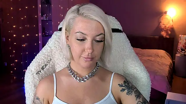 tykioty Miley online show from 11, 2, 2025