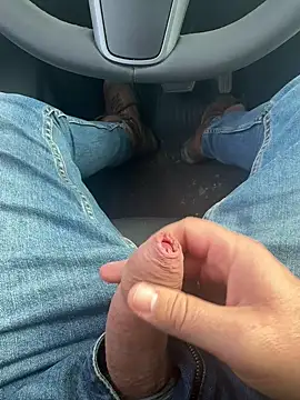 Snapshot of AreiasTuga chatting on 17, 12, 2025 AreiasTuga online show from 17, 12, 2025