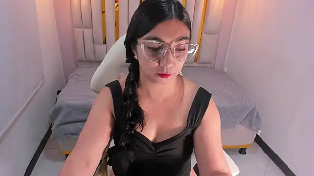 Snapshot of Karla_hernandez_ chatting on 13, 2, 2025 Karla hernandez online show from 13, 2, 2025