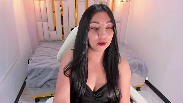 Snapshot of Karla_hernandez_ chatting on 13, 2, 2025 Karla hernandez online show from 13, 2, 2025