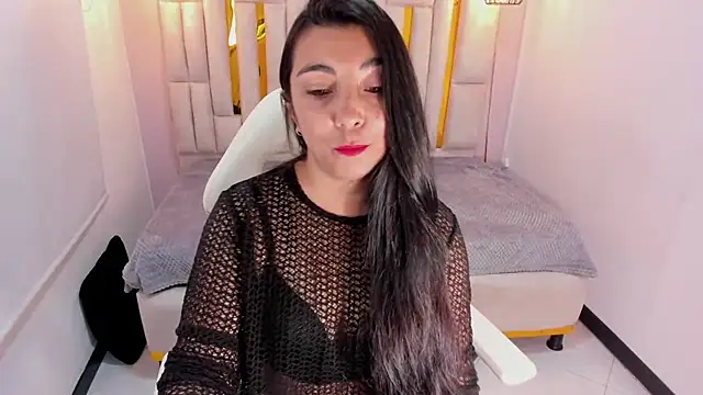 Snapshot of Karla_hernandez_ chatting on 5, 3, 2025 Karla hernandez online show from 5, 3, 2025