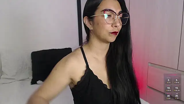 Snapshot of Karla_hernandez_ chatting on 28, 11, 2025 Karla hernandez online show from 28, 11, 2025