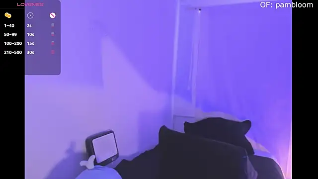 Snapshot of droolingdollfacee chatting on 21, 10, 2025 droolingdollfacee online show from 21, 10, 2025